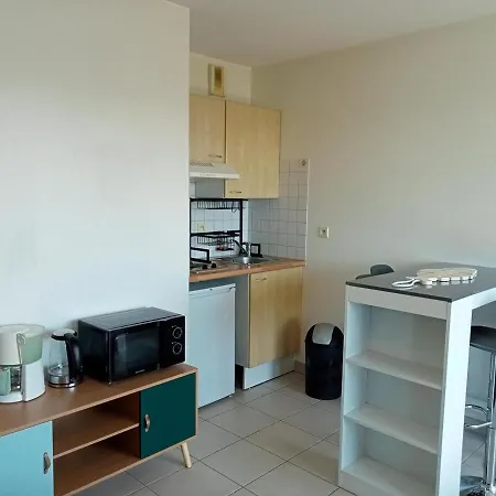 Studio La Rochelle, 1 Piece, 2 Personnes - Fr-1-551-61